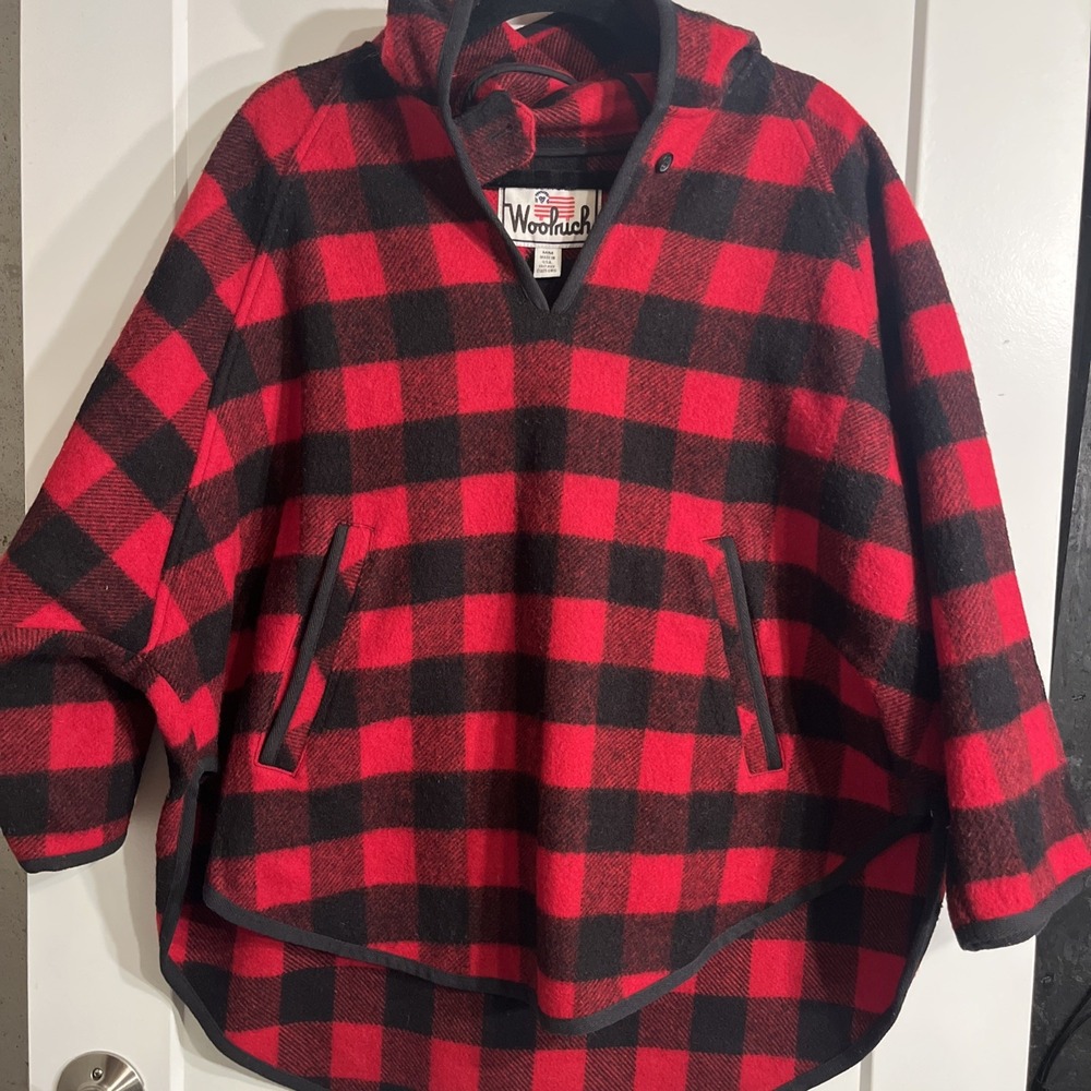 Vtg Woolrich Buffalo Plaid Wool Poncho Cape Hooded Jacket Made in USA M 15445